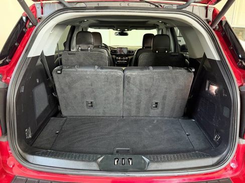 Used 2021 Ford Explorer Limited w/ Equipment Group 301A RWD image 13