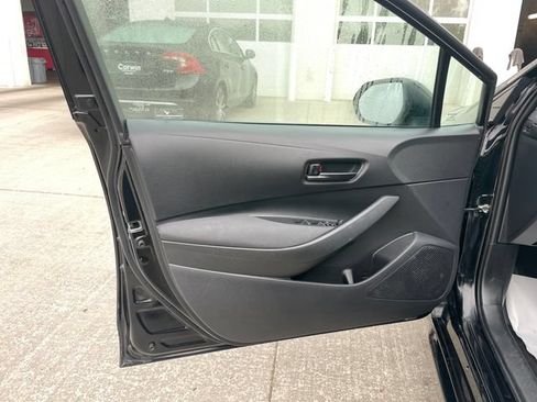 Used 2024 Toyota Corolla LE FWD image 20