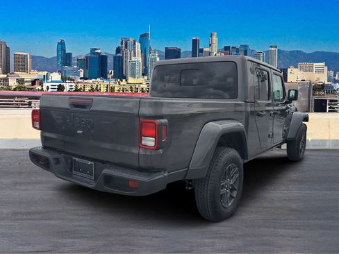 New 2026 Jeep Gladiator Sport image 4