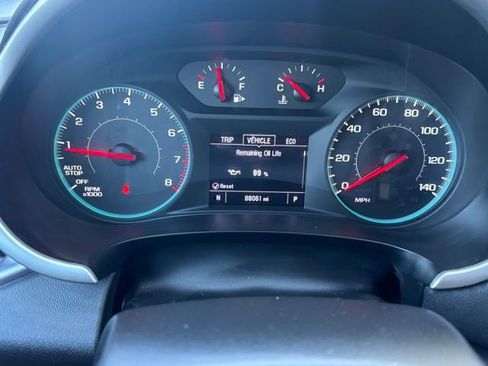 Used 2023 Chevrolet Malibu LT FWD image 27
