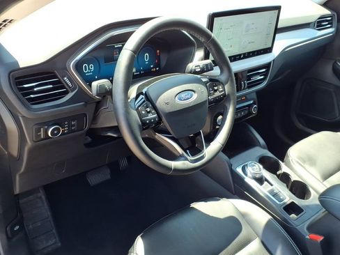 Used 2023 Ford Escape Platinum AWD/4WD image 17