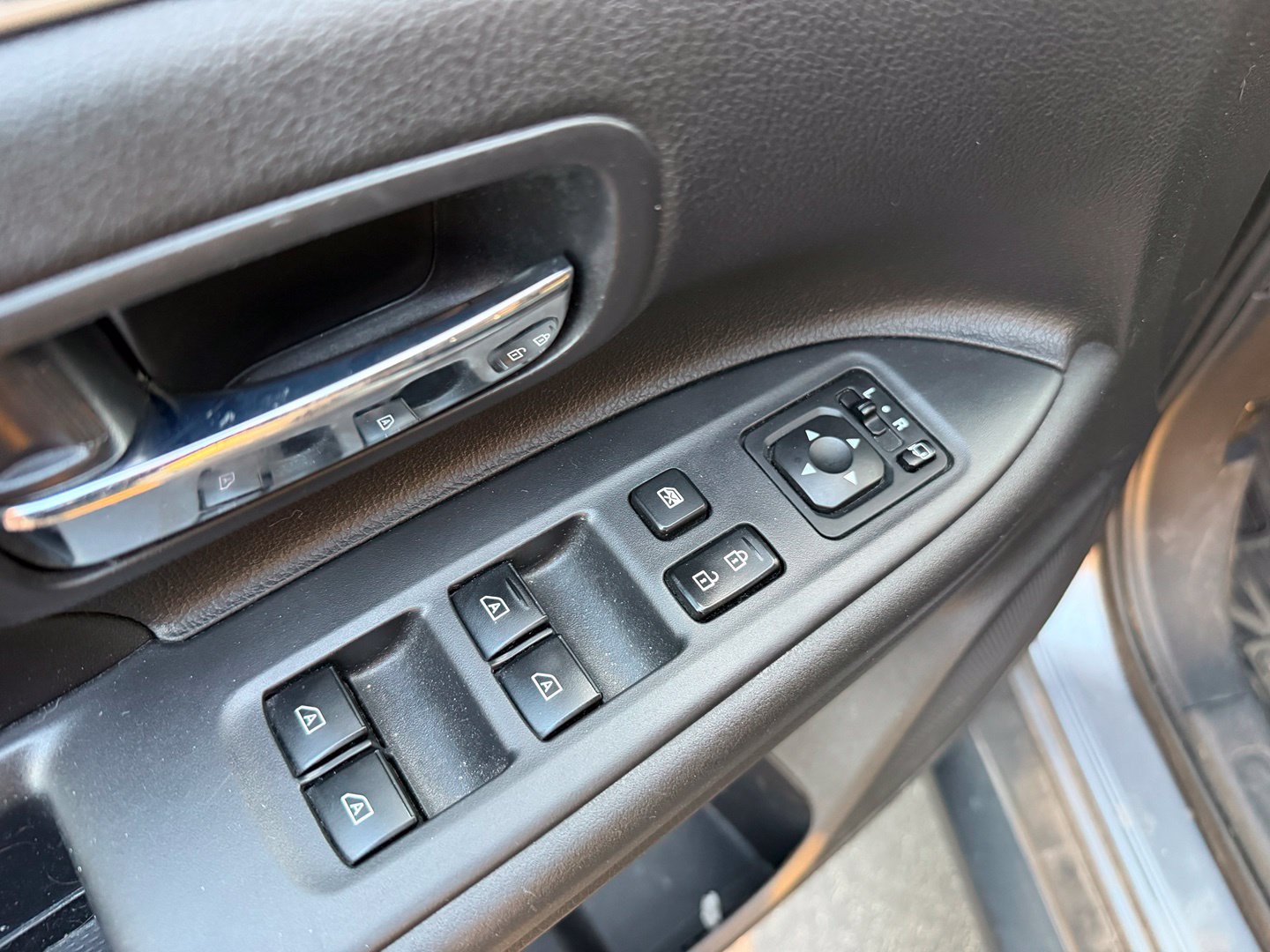 Used 2019 Mitsubishi Outlander GT AWD/4WD image 14