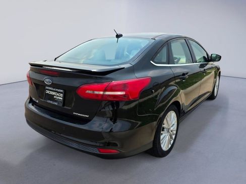Used 2018 Ford Focus Titanium FWD image 5