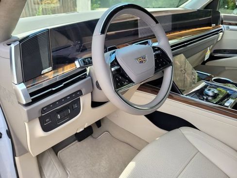 New 2026 Cadillac Escalade Platinum Sport AWD/4WD image 21