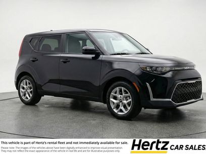 Used 2025 Kia Soul LX w/ LX Technology Package
