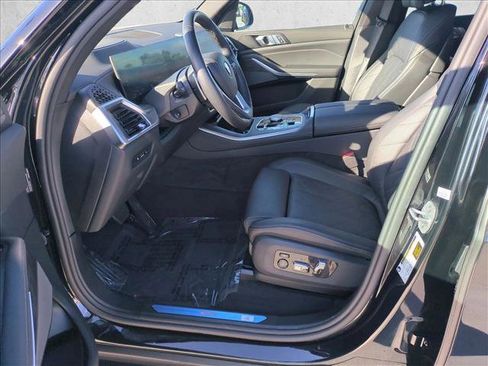 Certified 2026 BMW X5 sDrive40i image 17