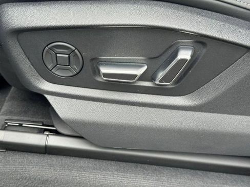 New 2026 Audi SQ7 Premium Plus AWD/4WD image 31