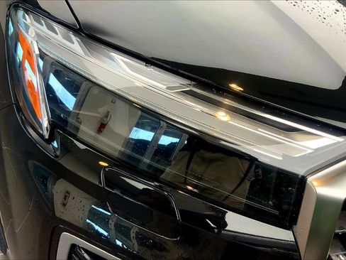 Used 2025 Audi Q7 3.0T Premium Plus image 13