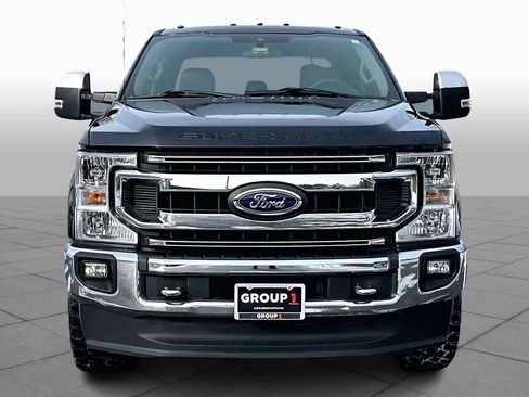 Used 2020 Ford F250 XLT w/ XLT Premium Package image 3