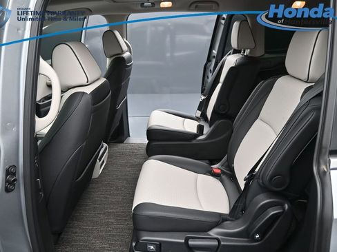 New 2026 Honda Odyssey Elite image 17