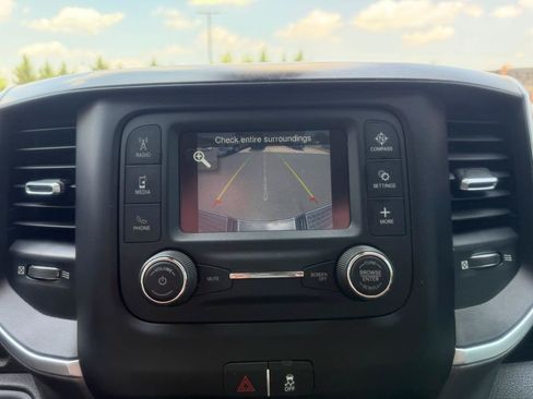 Used 2019 RAM 2500 Big Horn AWD/4WD image 17
