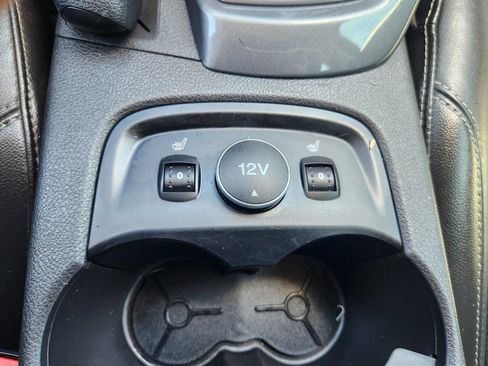 Used 2014 Ford Focus Titanium image 25