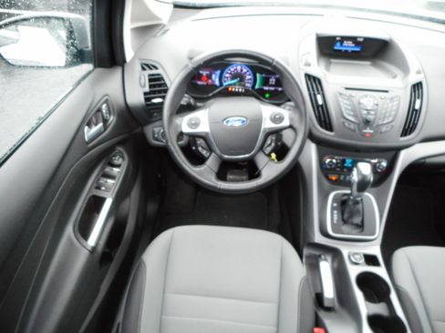 Used 2016 Ford C-MAX SE image 19