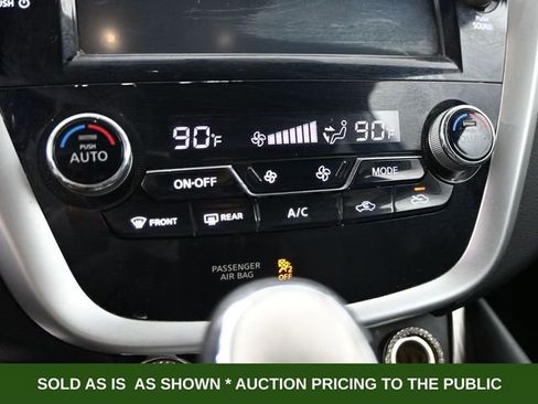 Used 2017 Nissan Murano S image 34
