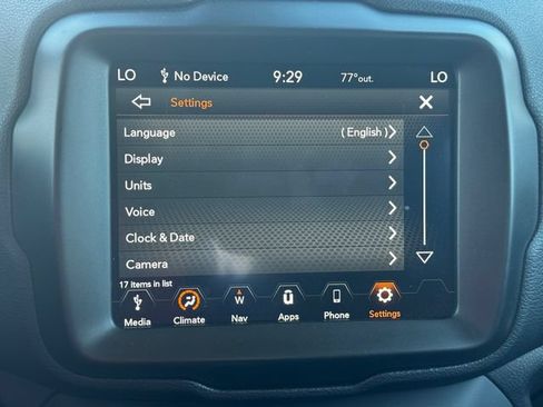 Certified 2023 Jeep Renegade Trailhawk AWD/4WD image 33