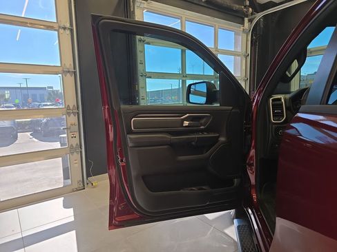 Used 2021 RAM 1500 Lone Star image 12