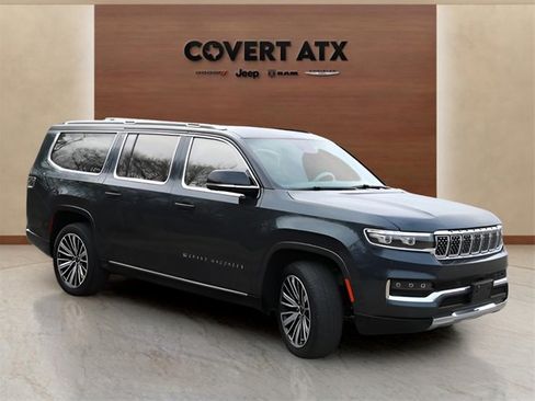 Used 2023 Jeep Grand Wagoneer L Series III w/ Rear Seat Video Group 1 image 7