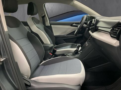 New 2026 Volkswagen Taos S FWD image 8
