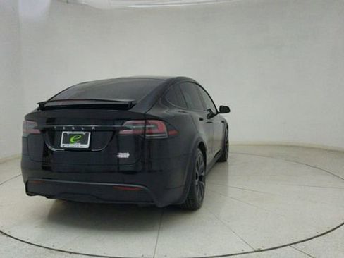 Used 2024 Tesla Model X Plaid image 75