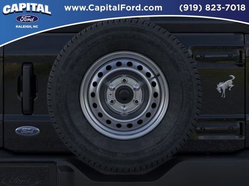 New 2026 Ford Bronco 4-Door image 24