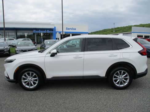 Certified 2024 Honda CR-V EX image 8