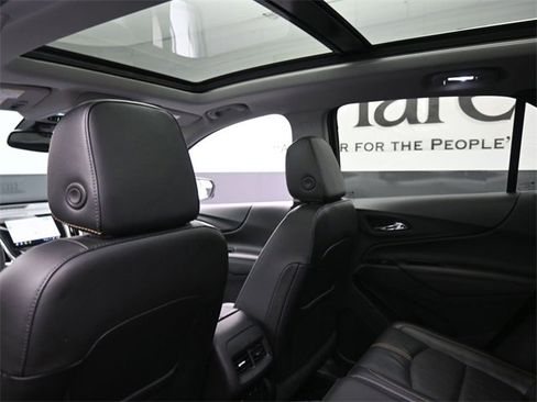 Used 2022 Chevrolet Equinox Premier image 24