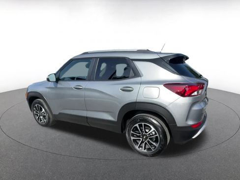 Used 2025 Chevrolet TrailBlazer LT image 10