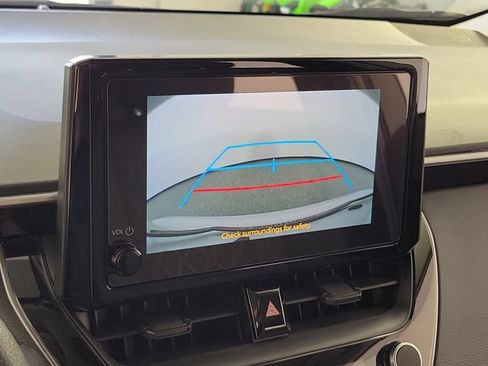 Used 2026 Toyota Corolla LE FWD image 29