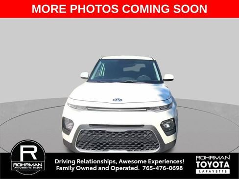 Used 2020 Kia Soul LX FWD image 1
