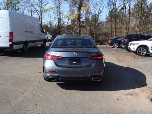 Used 2024 Mercedes-Benz C 300 4MATIC Sedan image 4