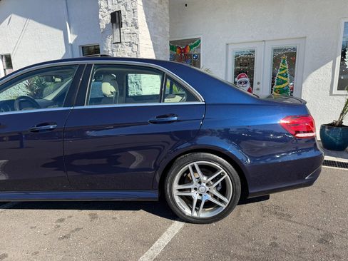 Used 2014 Mercedes-Benz E 350 4MATIC Sedan image 10