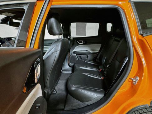 Used 2026 Jeep Compass Limited AWD/4WD image 20