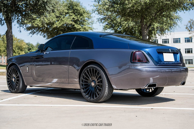Used 2016 Rolls-Royce Wraith RWD image 4