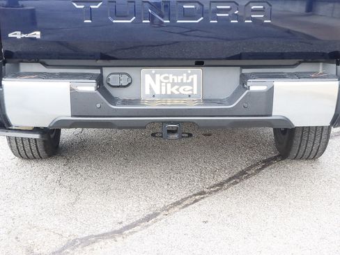 Used 2024 Toyota Tundra Limited image 13