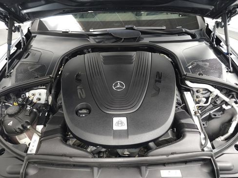 Used 2024 Mercedes-Benz Maybach S 680 4MATIC image 41