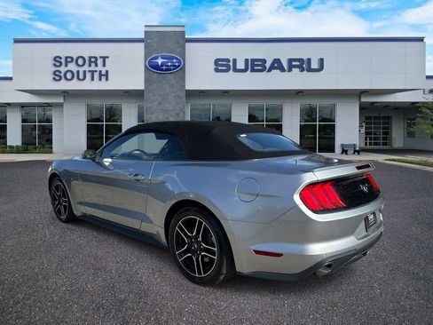 Used 2023 Ford Mustang Premium image 5