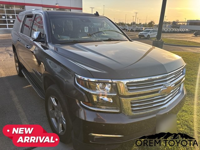 Used 2017 Chevrolet Suburban Premier RWD image 11