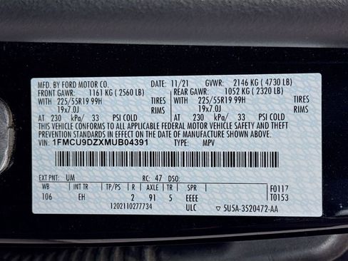 Used 2021 Ford Escape Titanium image 35