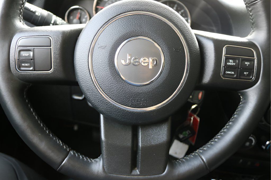 Used 2018 Jeep Wrangler Unlimited Sport S AWD/4WD image 24