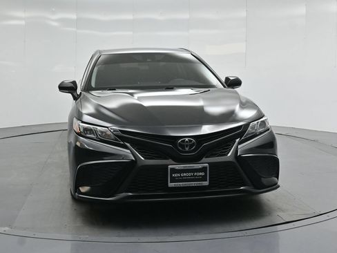 Used 2022 Toyota Camry SE FWD image 53