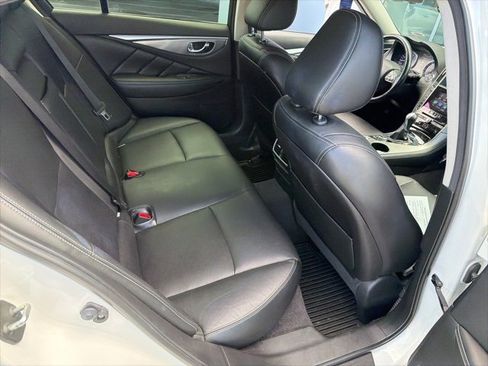 Used 2015 INFINITI Q50 Premium w/ Navigation Package image 10