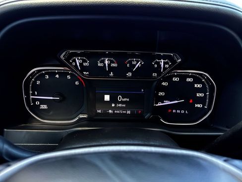 Used 2022 GMC Sierra 1500 AT4 w/ AT4 Premium Package AWD/4WD image 15