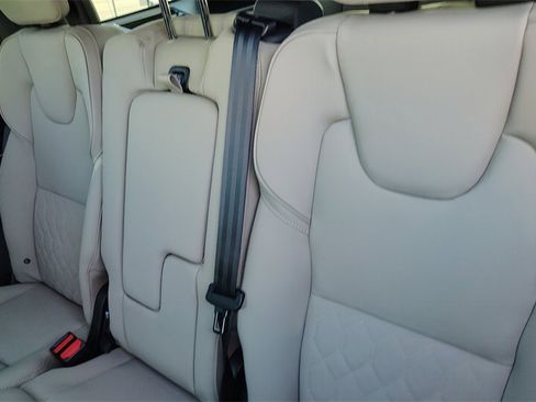 New 2026 Volvo XC90 B6 Plus image 28
