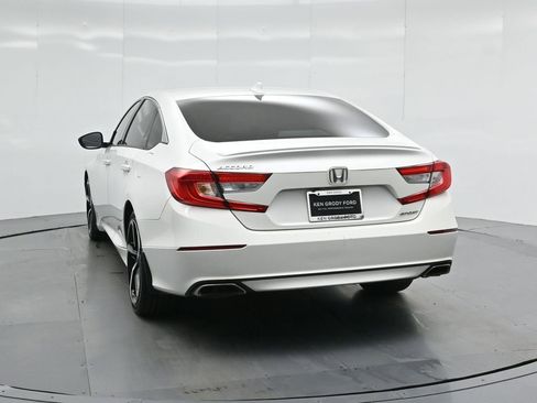 Used 2018 Honda Accord Sport image 24