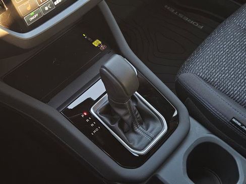 Certified 2025 Subaru Forester Premium image 15