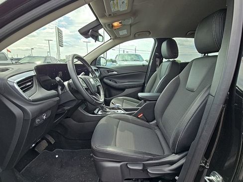 Used 2025 Buick Encore GX Preferred FWD image 10