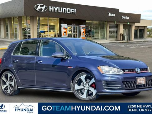 Used 2015 Volkswagen GTI SE FWD image 1