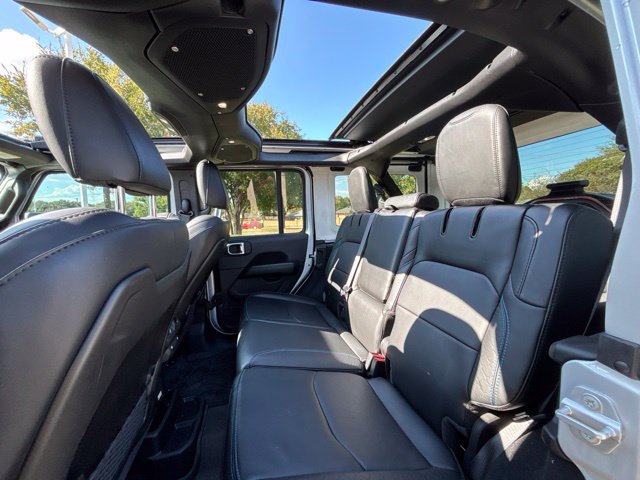 Used 2024 Jeep Wrangler High Altitude AWD/4WD image 16