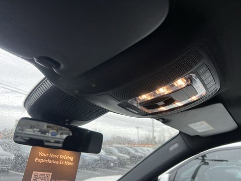 Used 2021 Mercedes-Benz GLE 350 image 23