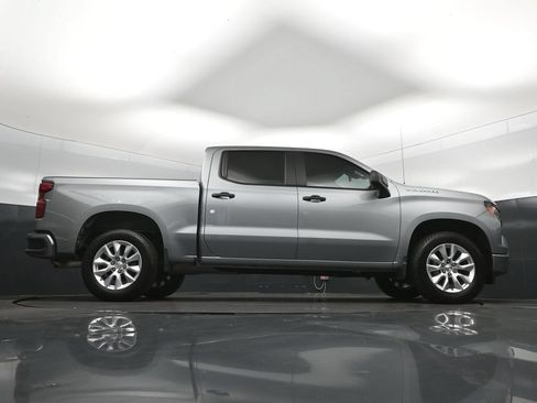 Used 2025 Chevrolet Silverado 1500 Custom w/ LPO, Dark Essentials Package RWD image 24